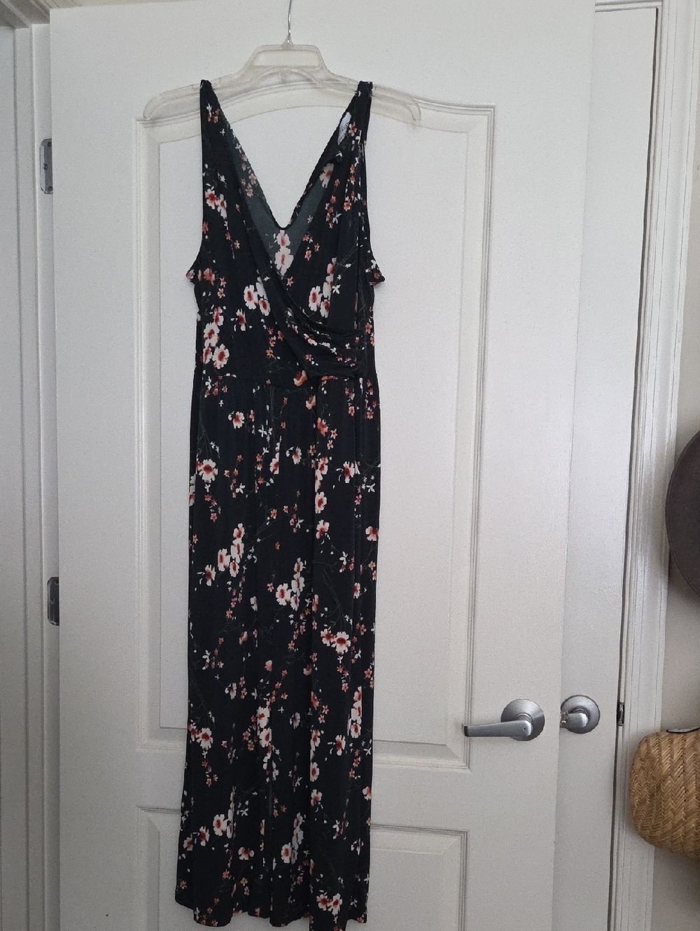 Floral V-Neck Sleeveless Cropped Leg Jumpsuit- Bdark Green with Flowers